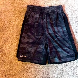 A medium in kids from adidas